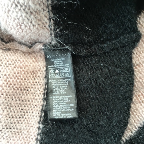 Forever 21 black & cream sweater size medium - Picture 8 of 8